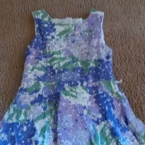 Girls dress